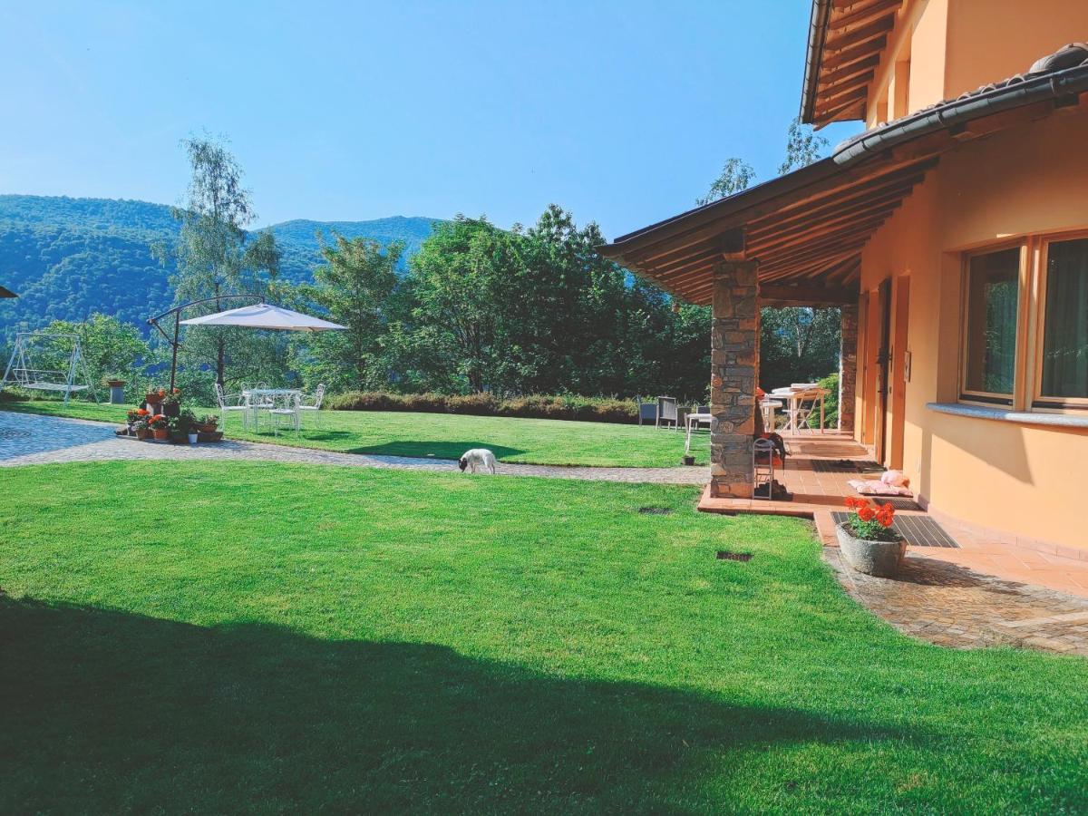 B&B Villa Claudia Lavena Ponte Tresa Extérieur photo
