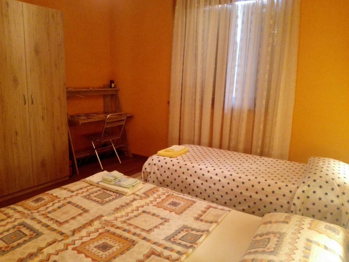 B&B Villa Claudia Lavena Ponte Tresa Extérieur photo