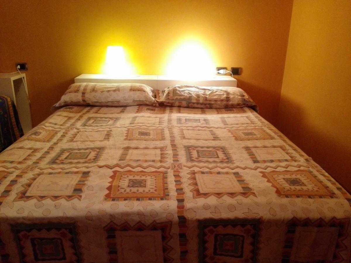 B&B Villa Claudia Lavena Ponte Tresa Extérieur photo